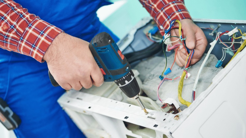 Akyazı Electrolux servisi orijinal yedek parça kullanımı